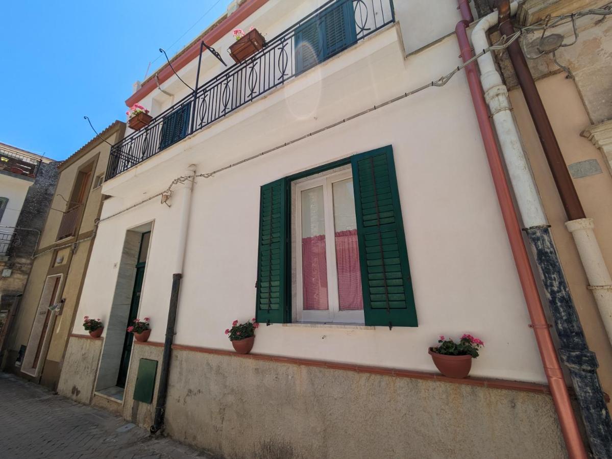 Casa Ficumora Apartamento Modica Exterior foto